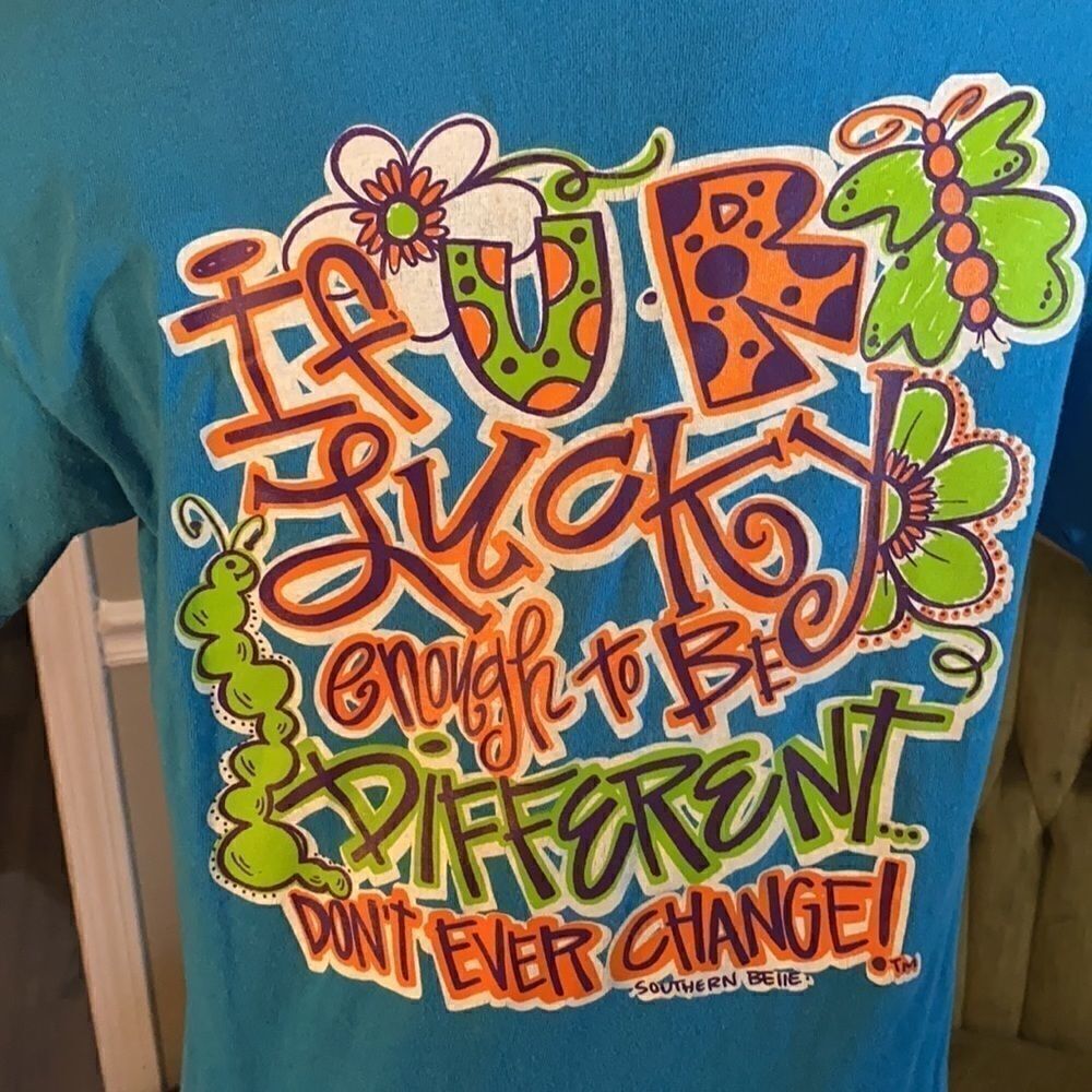 Southern Belle tee. Women’s S.